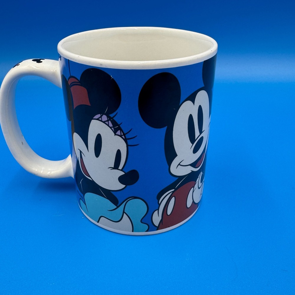 Disney Mickey Minnie Mouse Goofy Pluto Cartoon Blue Coffee Mug Cup